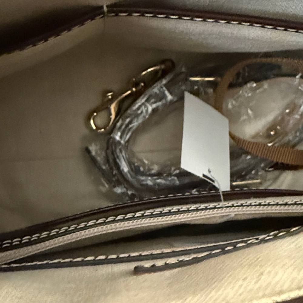 Dooney & Bourke Bordeaux Selleria Florentine Leather Domed Satchel - Picture 7 of 8